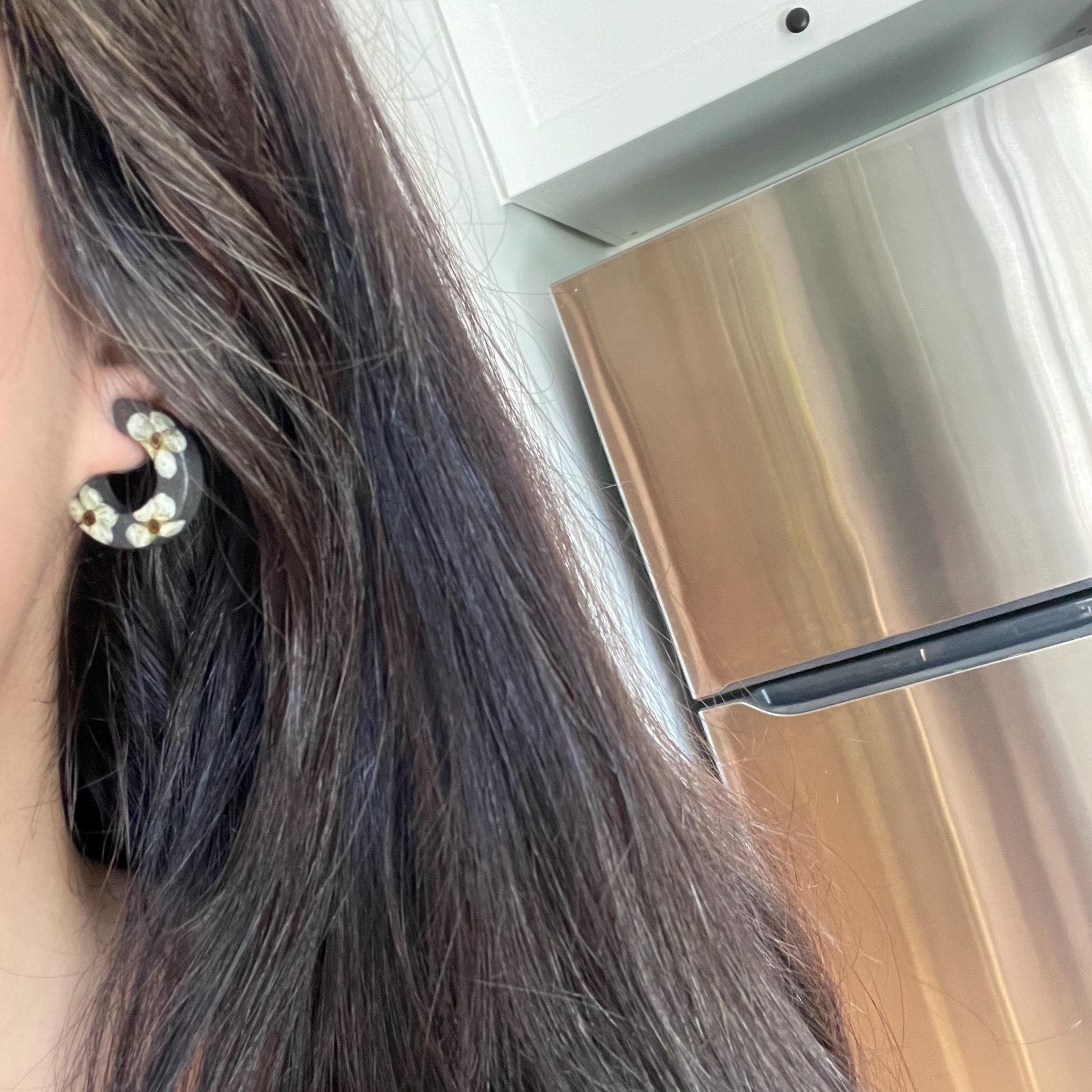 Boucles d'oreilles | Anne | Noir et Fleurs véritables