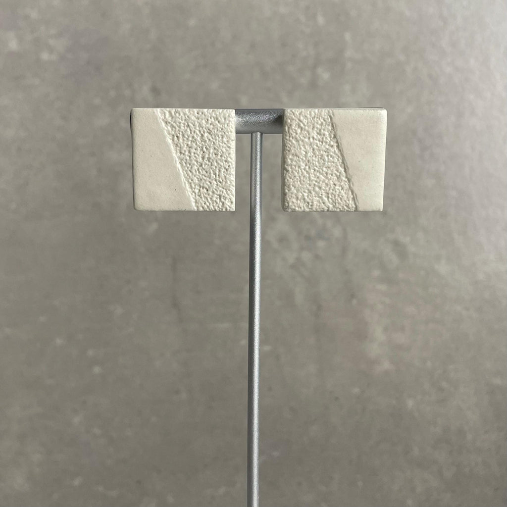 Boucles d'oreilles | Carré | Blanc ivoire